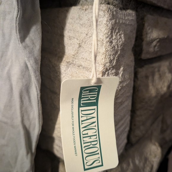 Free To Be Kind, Girl Dangerous Tee Medium - Picture 3 of 5